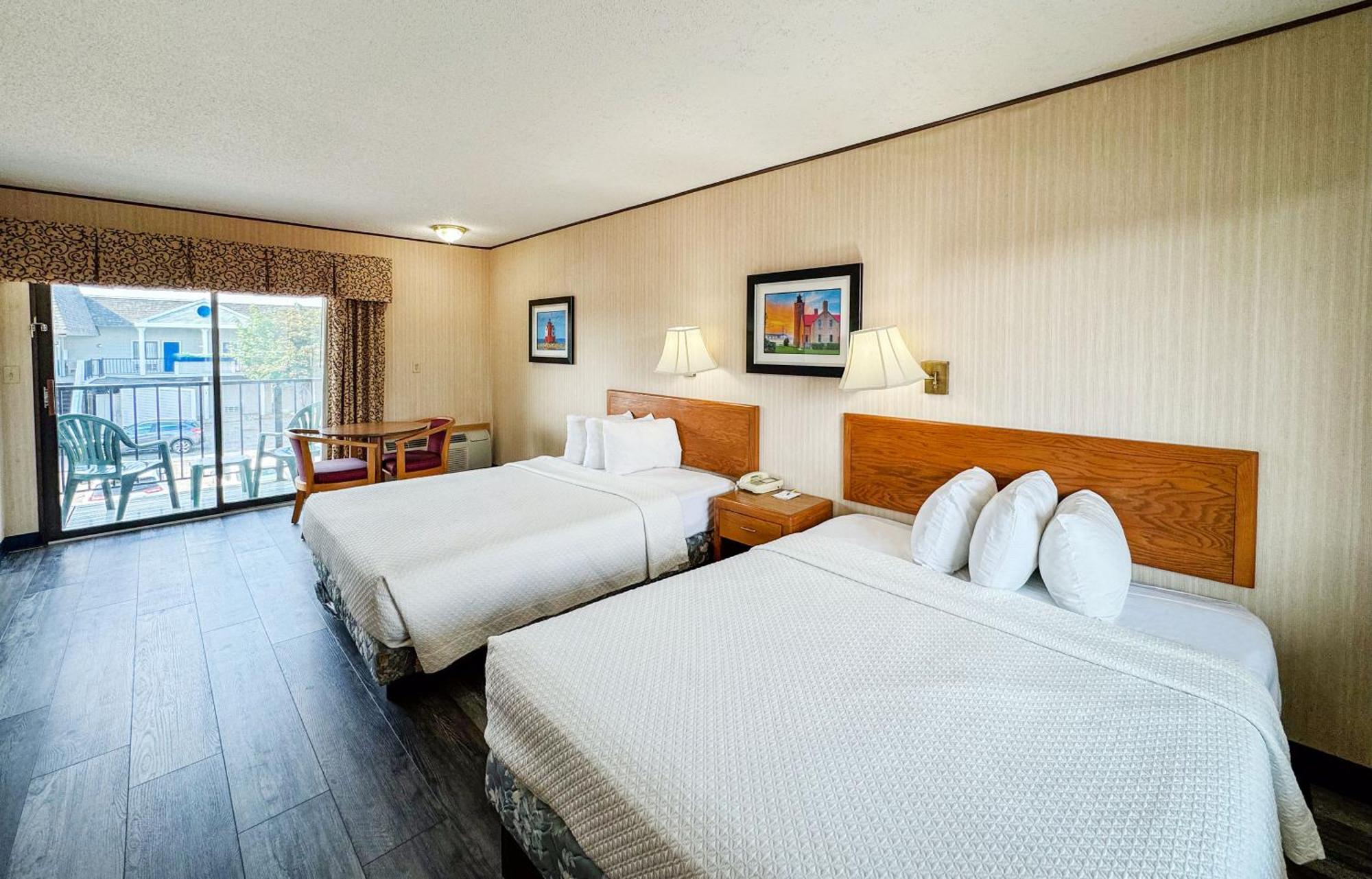Days Inn By Wyndham Mackinaw City - Lakeview Dış mekan fotoğraf