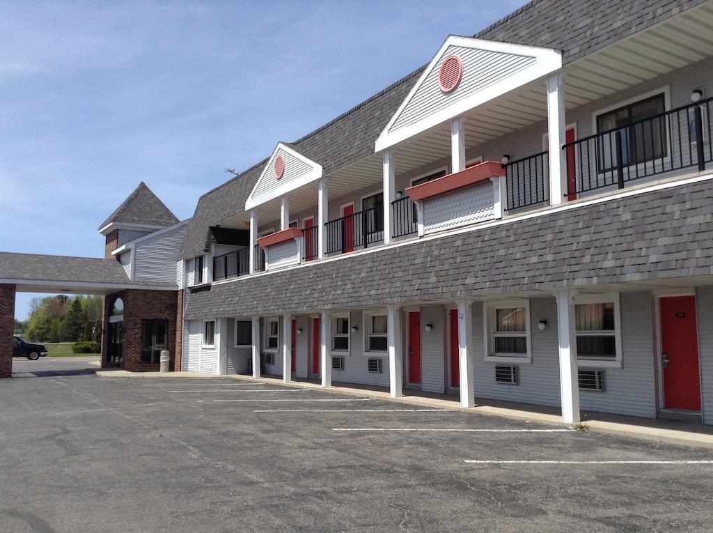 Days Inn By Wyndham Mackinaw City - Lakeview Dış mekan fotoğraf